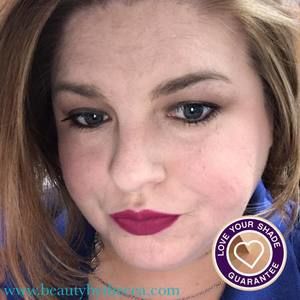 Meet your Posher, Carissa